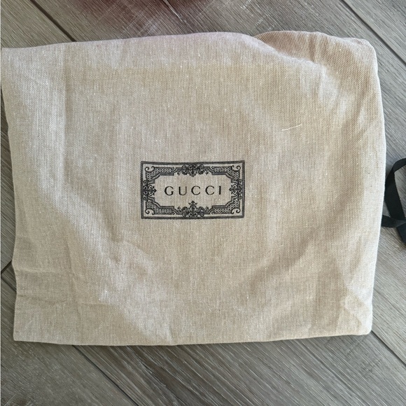 👛👛👛Gucci Marmont GG Monochrome Medium - Picture 8 of 8